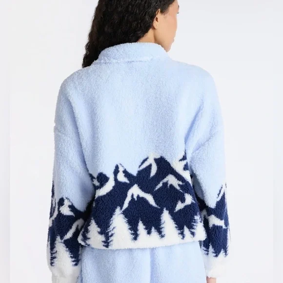 Blue and White Mountain Fleece Pullover - Picture 3 of 5